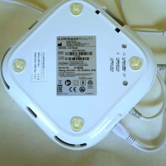 iLuminage Beauty Me Sleek IPL Hair Reduction System HU-FG01421 - Picture 7 of 7